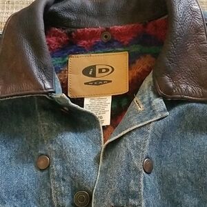 Men's Denim Jacket with Brown Collar